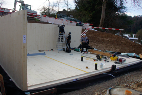 Errichtung eines Kellers aus Holz für ein Einfamilienhaus